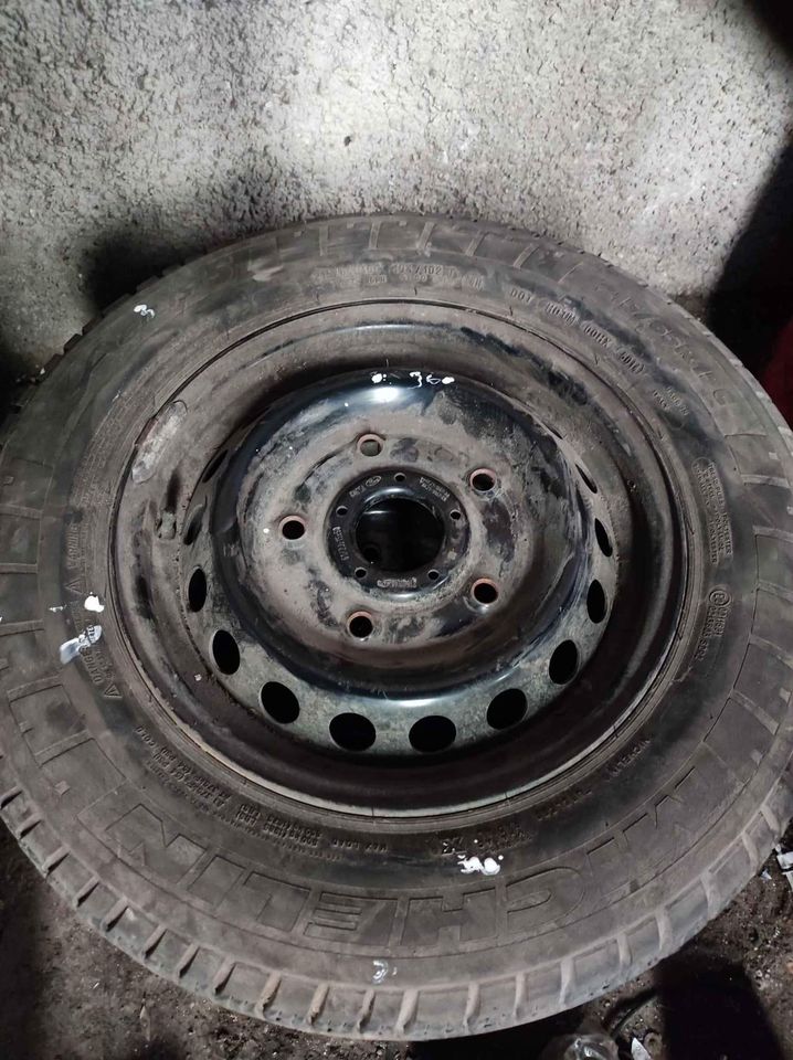 Ford Transit V362 V363 15 Jant & Lastik